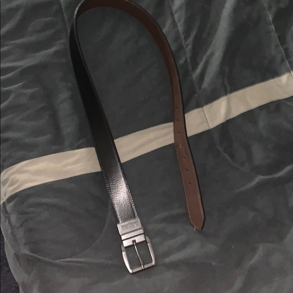 Reversible belt